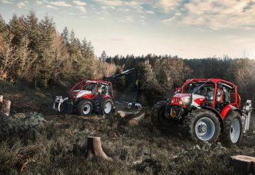 Steyr Plus traktoriams – speciali miškininkystės įranga