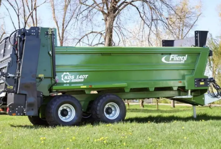 Fliegl užpildo mėšlo kratytuvų gamos spragą