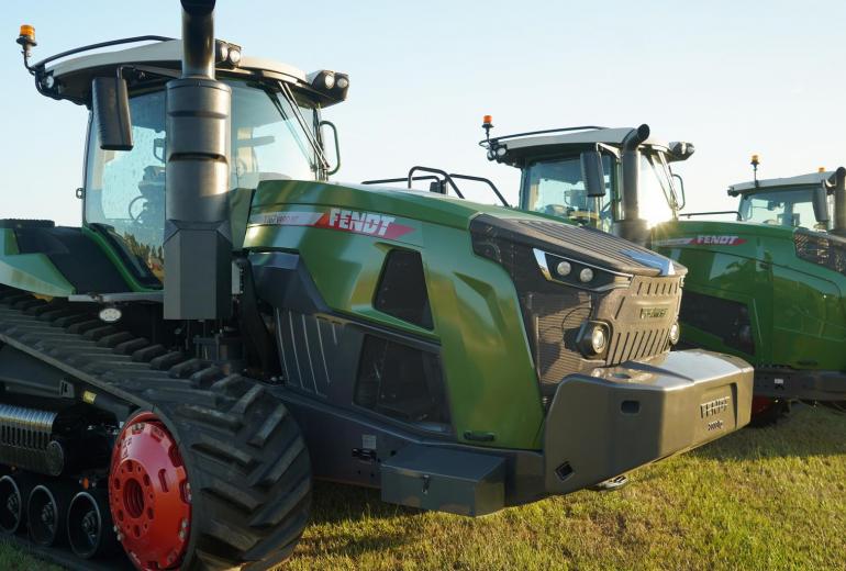 Vikšriniai Fendt 1100 MT – jau ir su bepakope transmisija