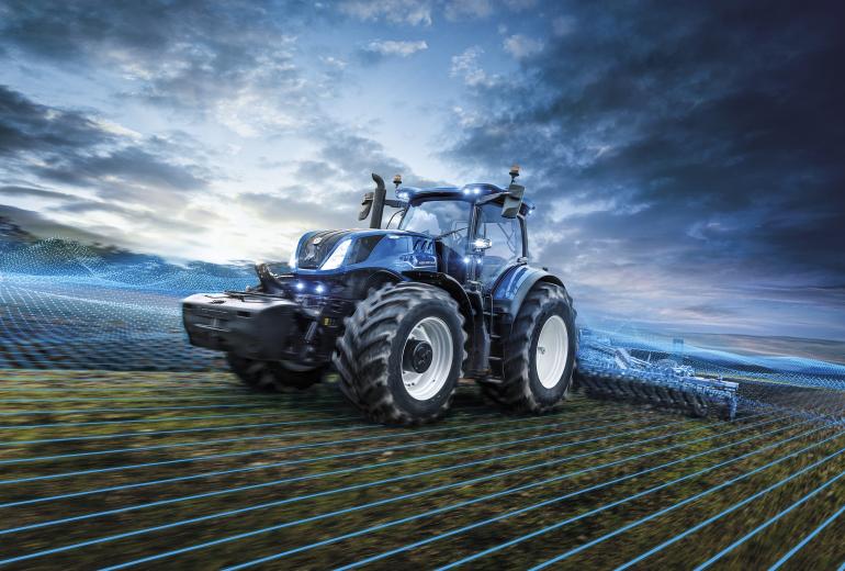 New Holland pristato modernizuotus T7 HD traktorius