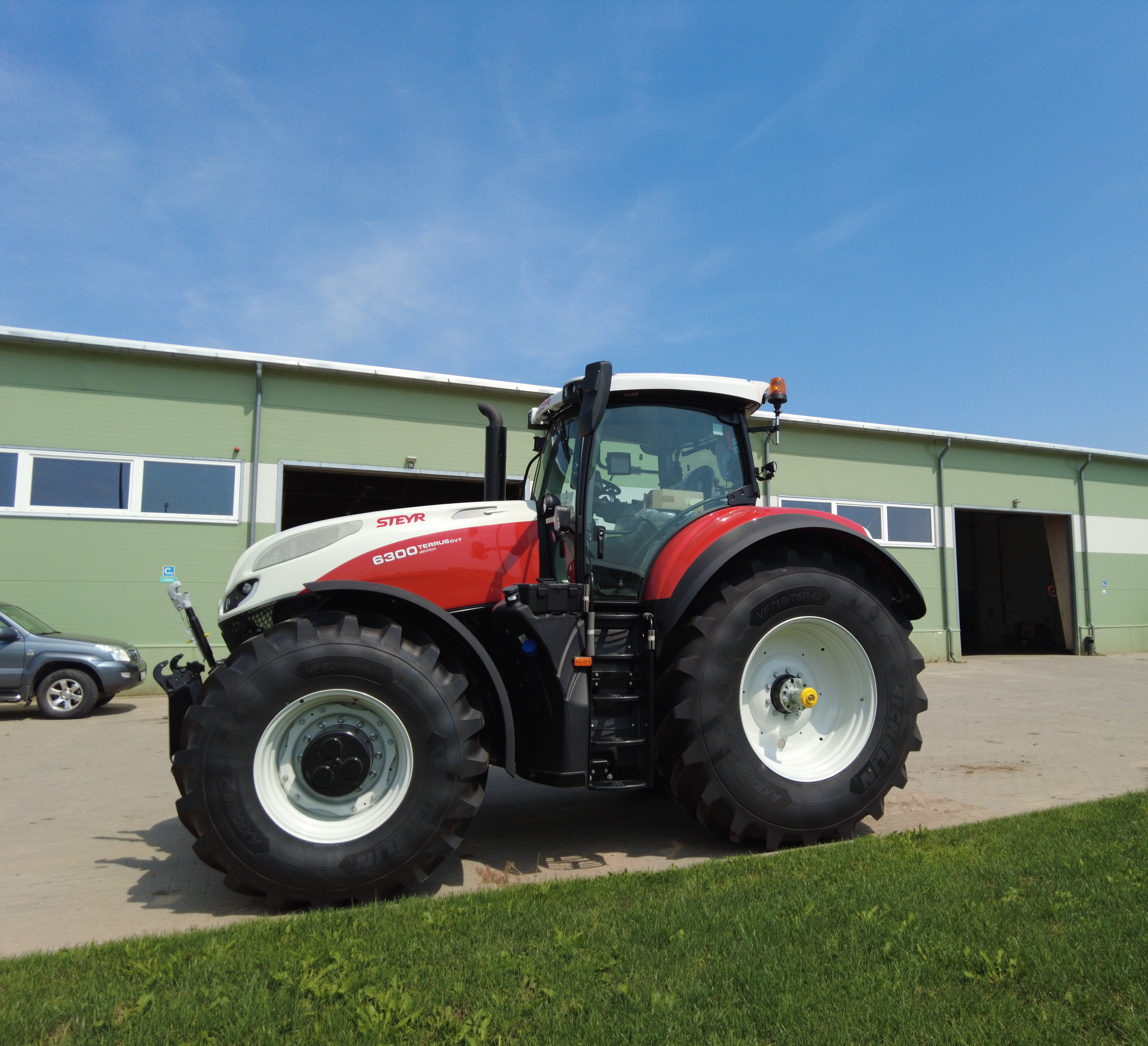 Viename ūkyje – beveik 1 000 Steyr arklio galių