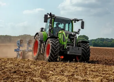 Fendt „vadovauja" Vokietijos traktorių rinkai