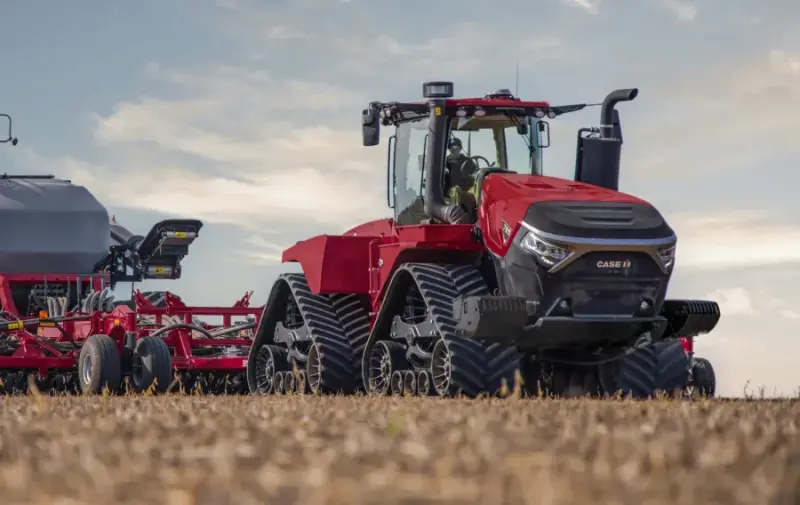 Naujas Case IH galiūnas: Quadtrac 785 pasiekia net 853 AG!