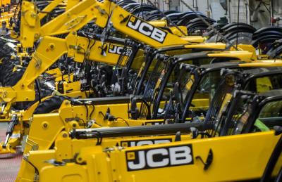 Koronaviruso protrūkio atgarsiai pasiekė ir JCB