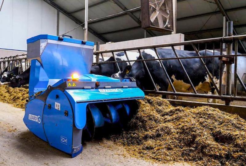 Naujas Euromilk pašarų pristūmimo robotas Lizard