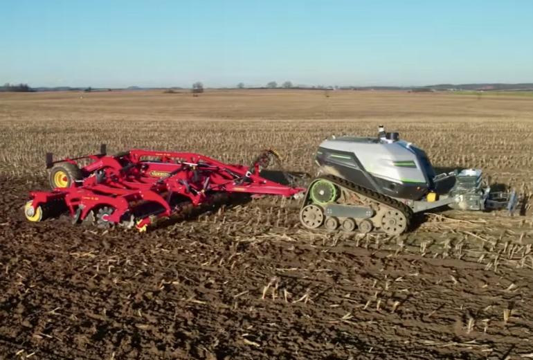 Galingas autonominis duetas: 80 hektarų per 20 valandų