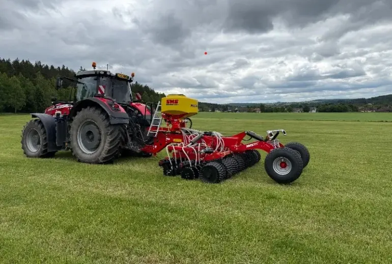 Čekijos gamintojas pristato universalią pneumatinę sėjamąją Smart 400