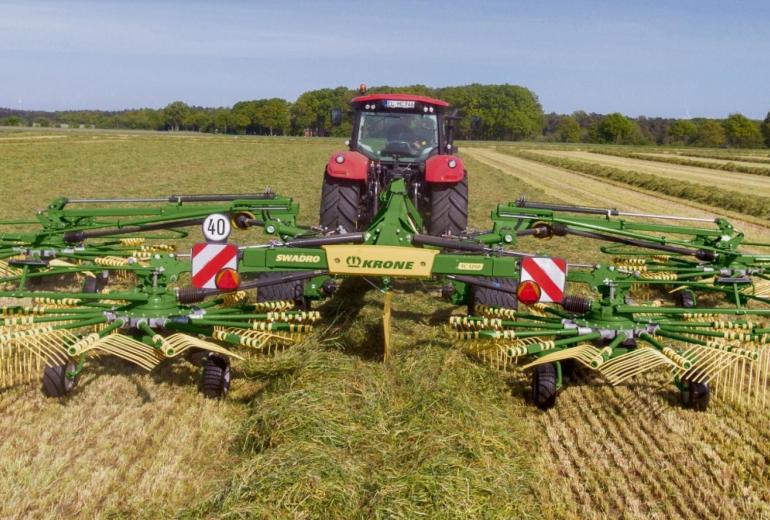 Krone didina keturių rotorių grėblių gamą: naujas Swadro TC 1250