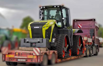 Vikšrinis Claas Xerion galiūnas – į Voniškių žemės ūkio bendrovę