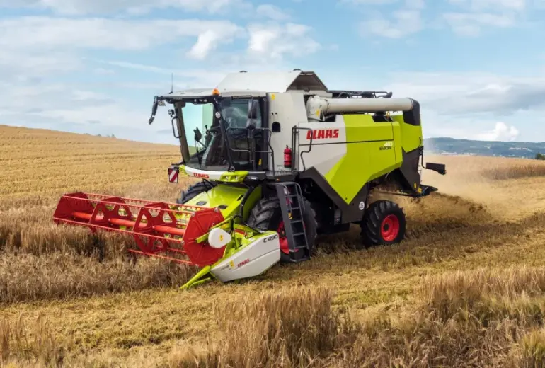 Prie Claas kombainų prisijungė naujokas Evion