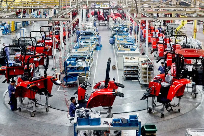 Pasaulio traktorių rinka sumažėjo 8 proc.