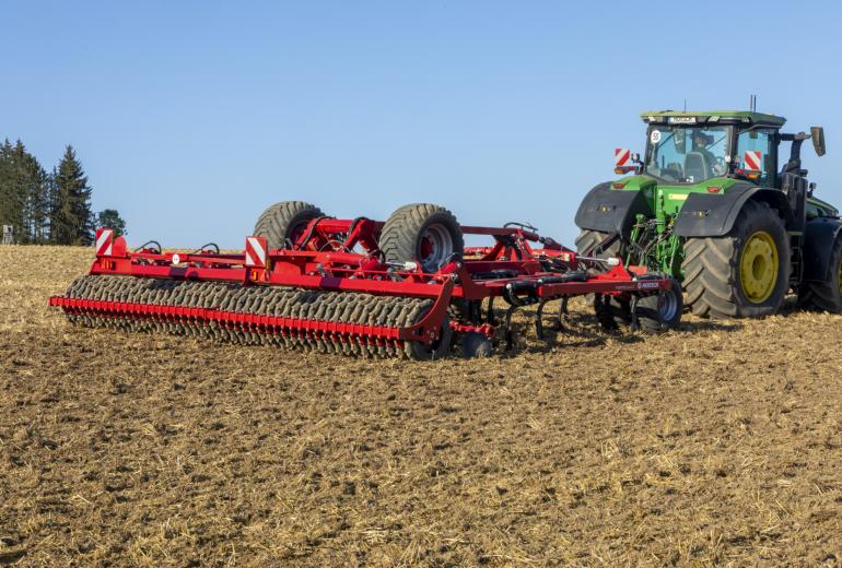 Horsch Fortis serijos papildymas: Fortis LT vidutinės galios segmentui