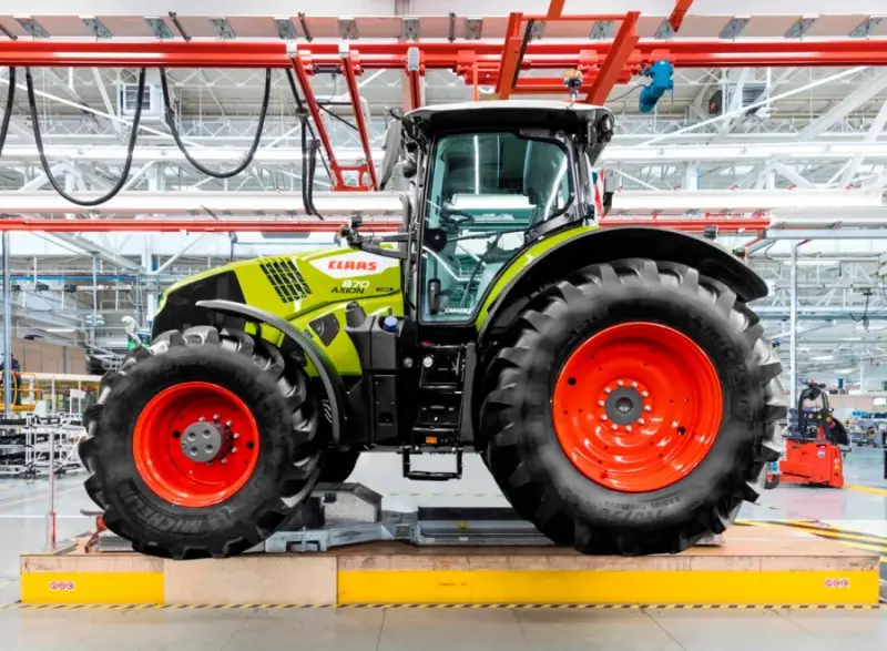 CLAAS plečia traktorių gamybos pajėgumus Le Mane
