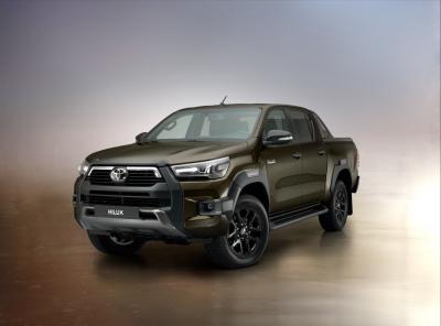 Dar universalesnis ir stilingesnis naujasis Toyota Hilux