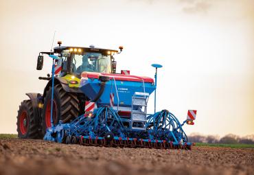 Didesnis sėjos lankstumas: Lemken Solitair su padalytu sėklų bunkeriu