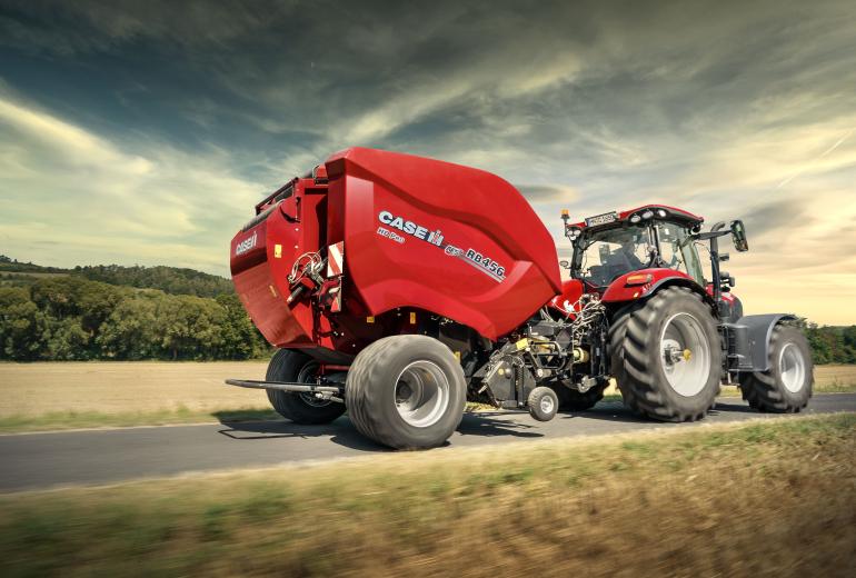 Case IH pristato tvirtus HD serijos kintamos kameros ritinių presus profesionalams