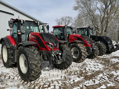 Nuo 2 arklių iki 18 Valtra traktorių