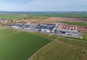Väderstad plečia gamyklą ir didina produktyvumą iki 10 000 mašinų