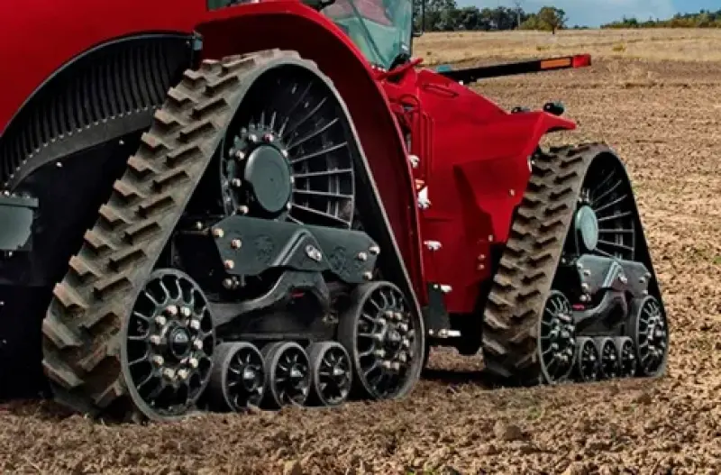 BKT plečia guminių vikšrų gamybą