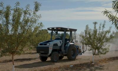 Elektrinių ir visiškai autonominių traktorių gamintojas Monarch Tractor – po CNH stogu