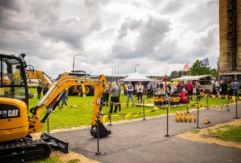 Cat Roadshow renginys sugrįžta į Baltijos šalis