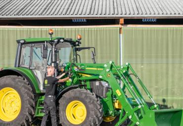 John Deere priekinių krautuvų naujovė – M serija