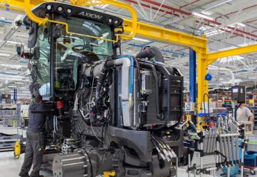 Claas atidarė modernizuotą traktorių gamyklą Le Mane