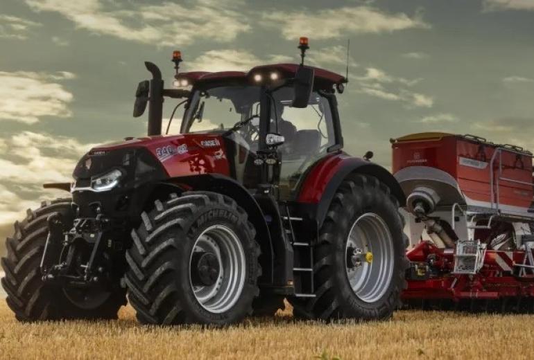 Case IH Optum 340 CVXDrive premjera Europoje