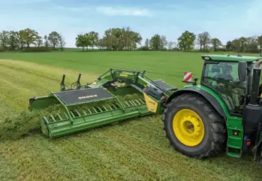 Krone žengia į juostinių grėblių rinką: pristatė Swativo