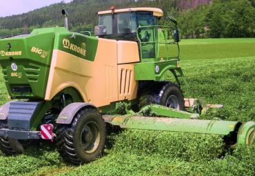 Krone Big M 450 savaeigėms žoliapjovėms – didesnis maigytuvų pasirinkimas