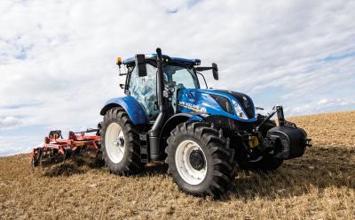 New Holland T6 gamoje – naujas modelis su 6 cl. varikliu, kurio pajėgumas neviršija 140 AG