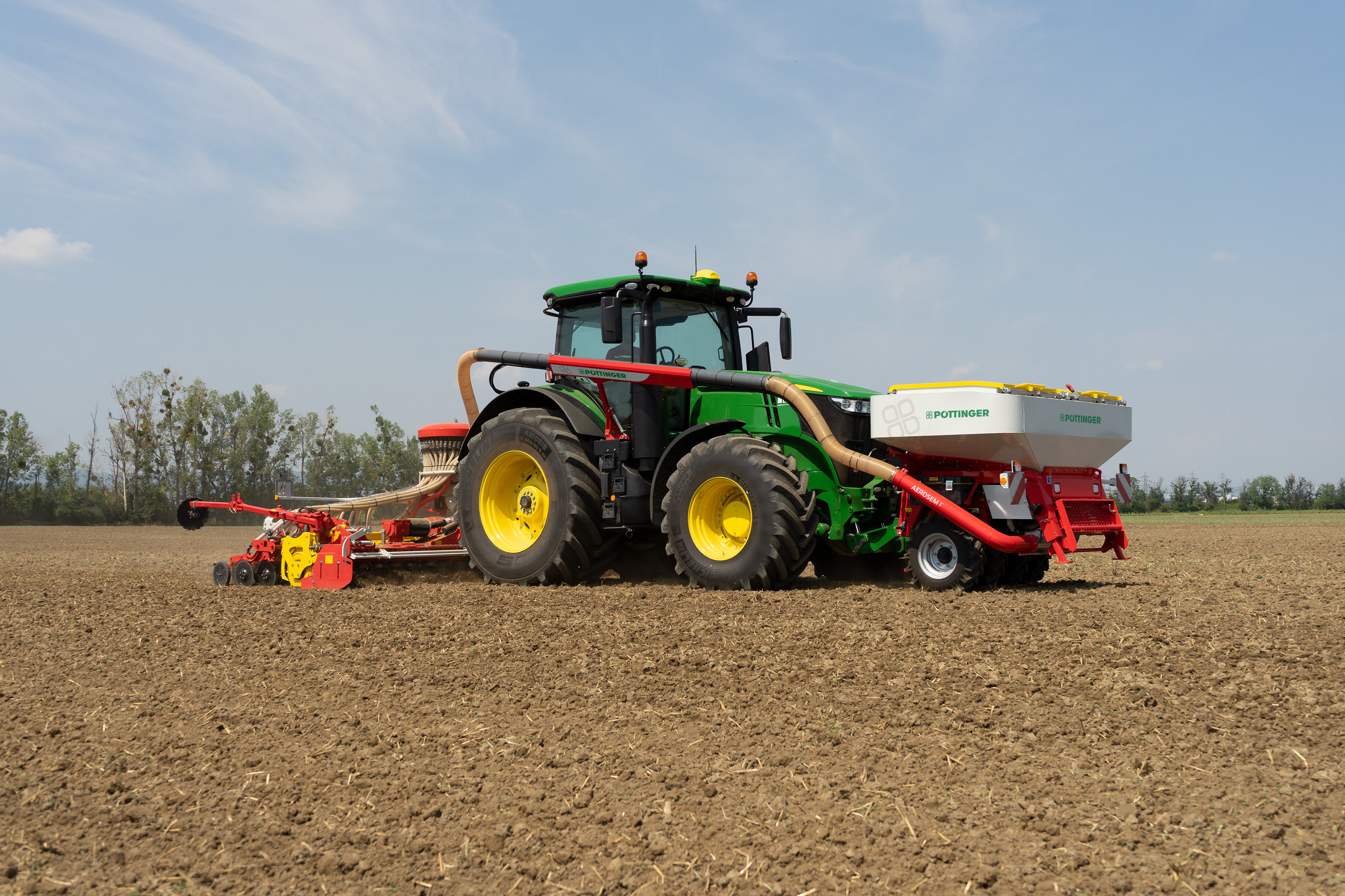 Sulankstomas Pöttinger Aerosem FDD sėjos agregatas