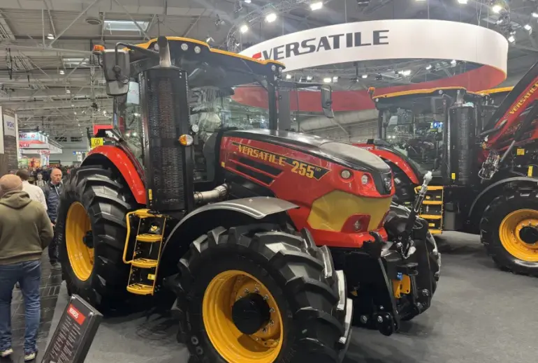 Versatile siekia sugrįžti į Europą