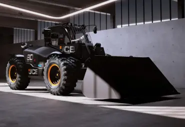 JCB švenčia 80 metų – 80 riboto leidimo mašinų