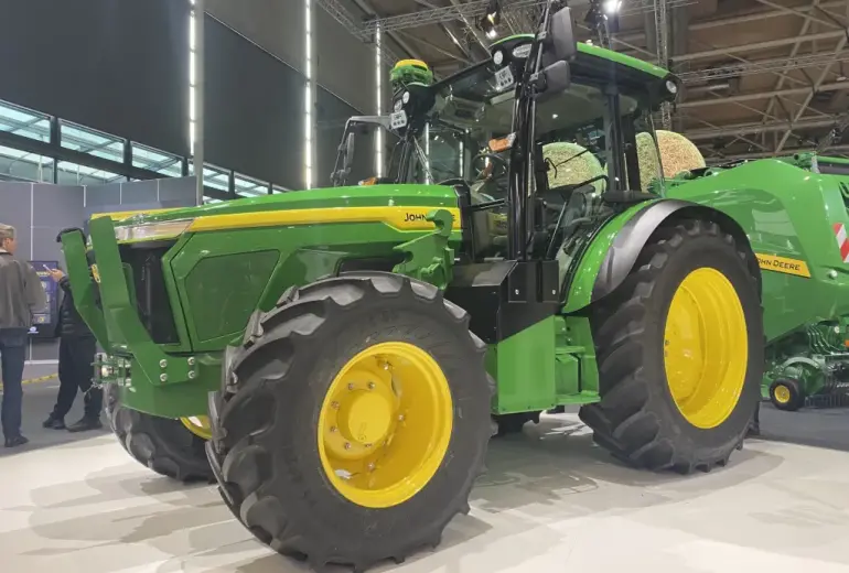 Agritechnica 2025: elektrinis John Deere debiutuoja Europoje