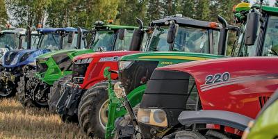 Europos traktorių rinkos barometras krypsta į minusą
