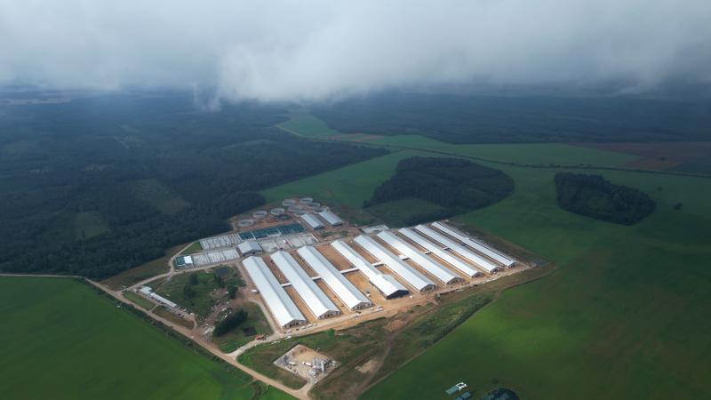 Didžiausiame karvių fermų komplekse Europoje pristatytas pieno gamybos plėtros planas Lietuvai iki 2035 metų