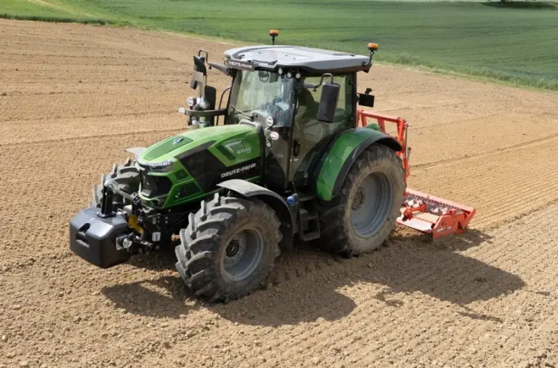 Deutz-Fahr 6C serija pasipildė galingiausiu modeliu