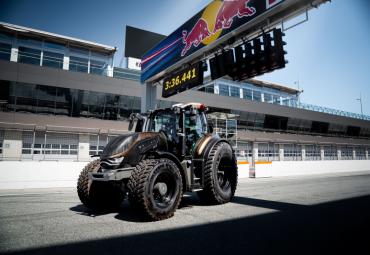 Valtra T serija pasiekė greičiausio rato rekordą Red Bull Ring trasoje