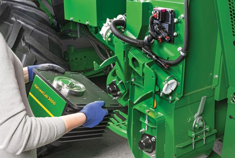 John Deere HarvestLab 3000 galima ir kombainuose