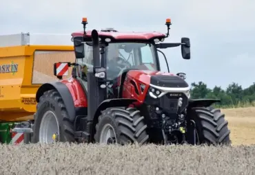 Galingesnė Case IH Optum traktorių serija